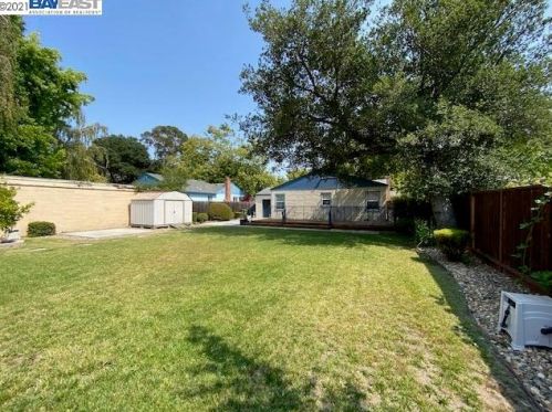 1950 Leila St, Hayward, CA 94546-6920