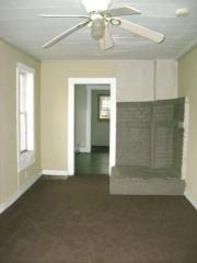 1015 Newton Ave, Springfield MO  65802-1650 exterior