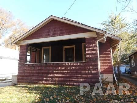 2004 Missouri Ave, Peoria IL  61603-2449 exterior