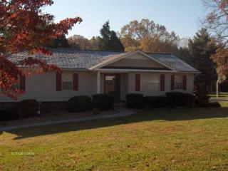 5875 Chestnut Oak Dr, Morristown, TN 37814-1436