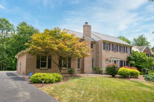 10774 Fallsington Ct, Cincinnati, OH 45242-4232