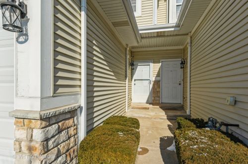 25923 Derby Dr, Monee, IL 60449-8085