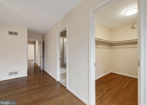 13908 Gate Dr, Silver Spring MD 20906-2208 exterior