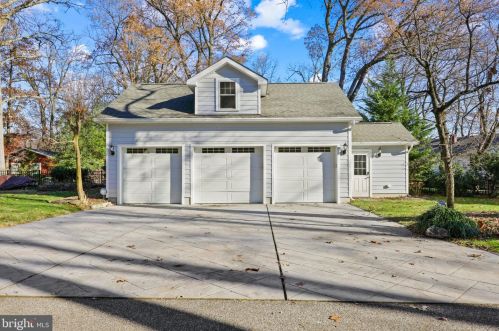 755 Dividing Rd, Severna Park MD 21146-4324 exterior