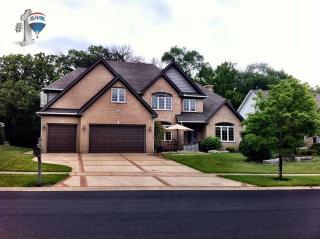 162 Amherst Mdw, Hanover Park, IL 60103-4594