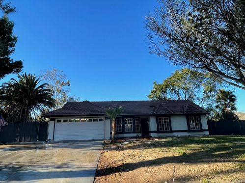 6328 Catspaw Dr, Riverside, CA 92505-2226