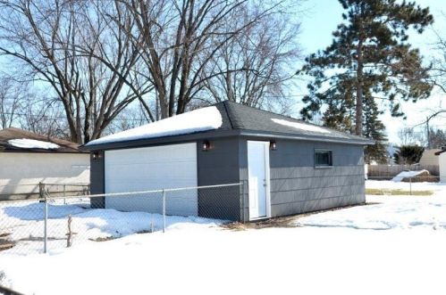 2700 2 St, Saint Paul MN  55109-1502 exterior