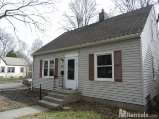 5301 44th Ave, Minneapolis MN  55417-2201 exterior