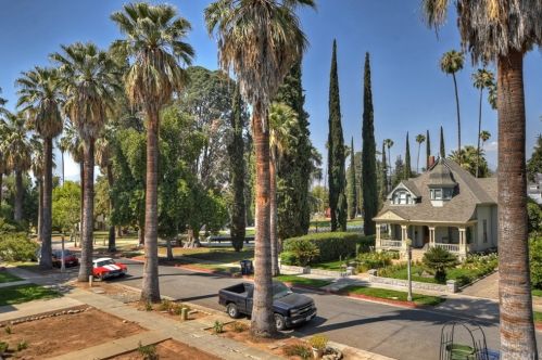 130 Grant St, Redlands, CA 92373-4657