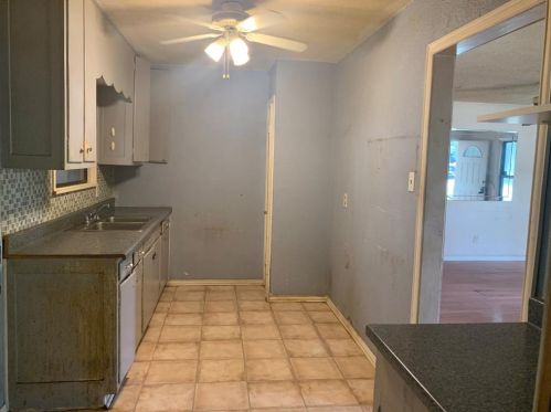 2218 Farola Dr, Dallas TX  75228-2228 exterior