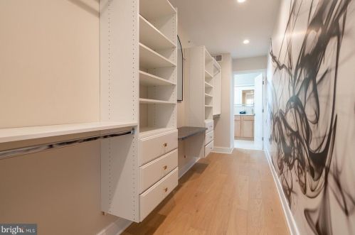 2302 Gordon St, Philadelphia PA 19132-4631 exterior