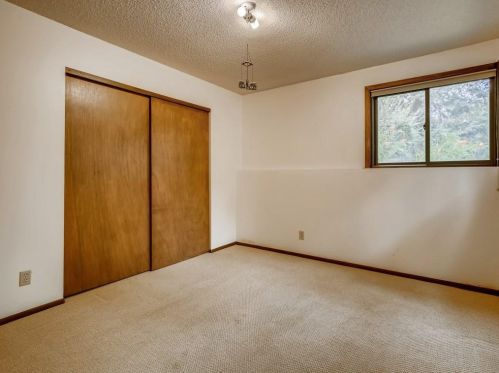 4385 Arden View Ct, Saint Paul MN  55112-1946 exterior