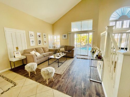 733 Longfellow St, Tracy, CA 95376-8747
