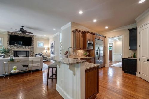2459 Ellijay Dr, Atlanta GA  30319-3439 exterior
