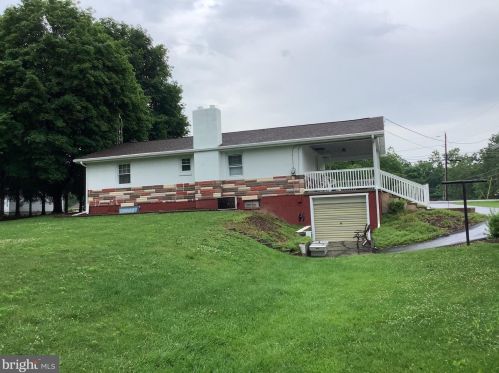 9309 Hedgesville Rd, Hedgesville, WV 25427-6113