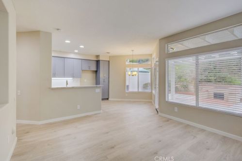 949 Lone Pine Ln, Anaheim CA  92808-2309 exterior