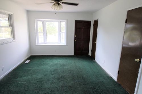 135 Sherwood Forest Dr, Graniteville, SC 29829-3004