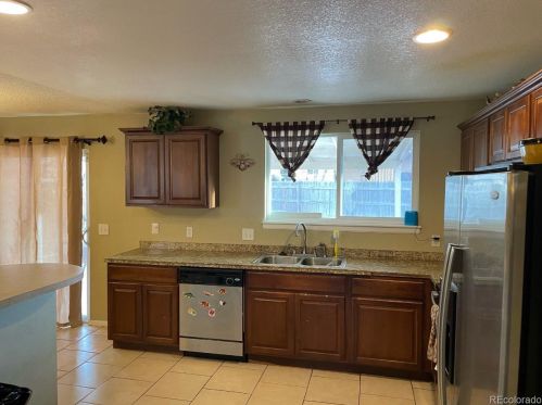 14972 45th Ave, Denver, CO 80239-5184