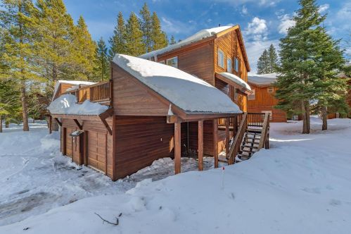14863 Hansel Ave, Truckee, CA 96161-6308