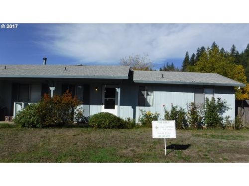 76586 Greenridge Dr, Oakridge, OR 97463-9708