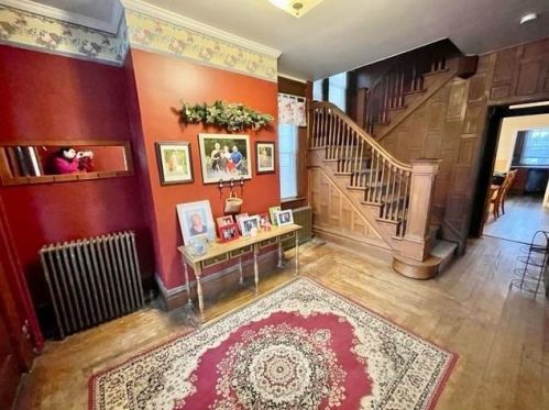 161 Hamilton Ave, Vandergrift, PA 15690-1165