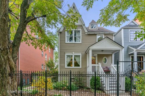2319 Montrose Ave, Chicago, IL 60618-1618