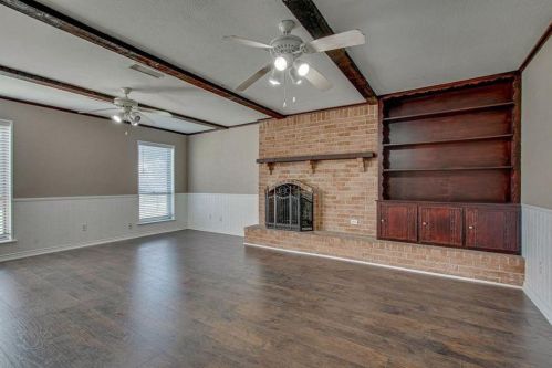 3719 Crestpark Dr, Dallas TX  75244-5402 exterior