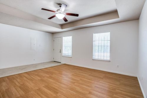 4023 1st St, Fort Worth TX  76111-7002 exterior