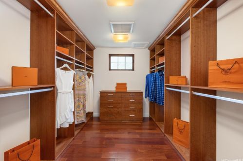 4761 Farmers Rd, Honolulu HI  96816-5445 exterior