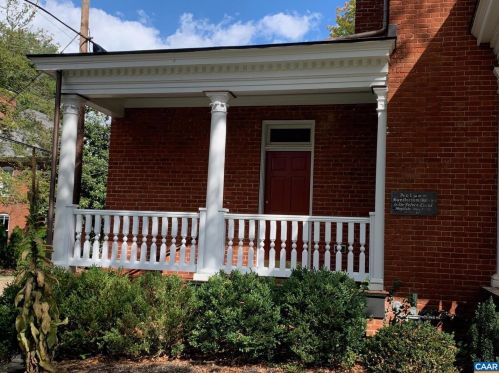 201 High St, Charlottesville, VA 22902-5020