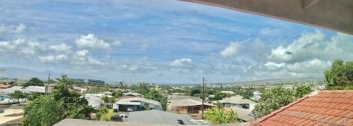 1530 Piikea St, Honolulu HI  96818-1841 exterior