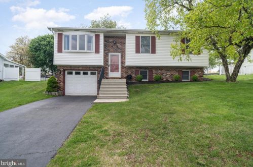 6259 Warren Ave, Harrisburg, PA 17112-1762