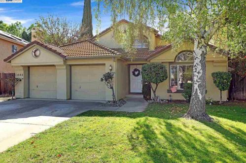 1440 Autumn Ln, Tracy, CA 95376-4447