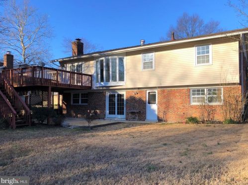6129 Crozet Ct, Springfield, VA 22150-1327