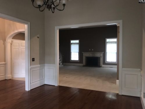 1805 Middle Loop Rd, Cayce-West Columbia SC  29169-5456 exterior