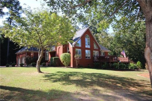 107 Stumpy Lake Ct, Suffolk, VA 23434-7559