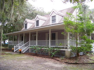 129 Demery Dr, Brunswick, GA 31523-1105
