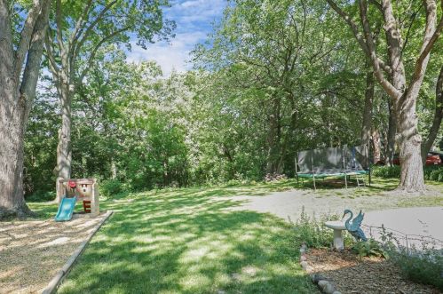 176 Cimarron Rd, Saint Paul MN  55124-9723 exterior