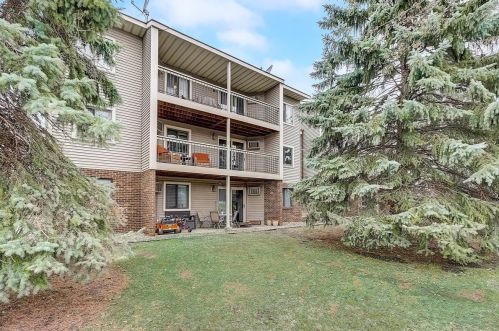 14855 Endicott Way, Saint Paul MN  55124-6434 exterior