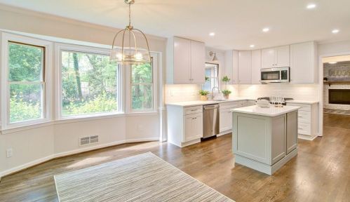 1741 Kellogg Springs Dr, Atlanta GA  30338-6009 exterior