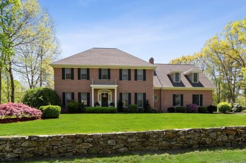 9 Hearthstone Dr, Hebron, CT 06248-1202