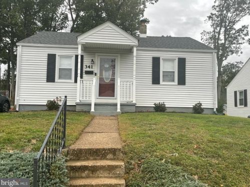 341 Churchill Ave, Trenton, NJ 08610-3220