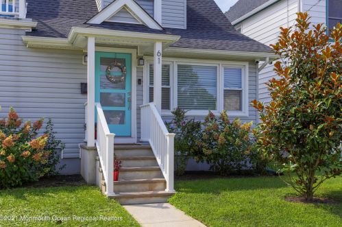 61 Highland Ave, Atlantic Highlands, NJ 07716-1043