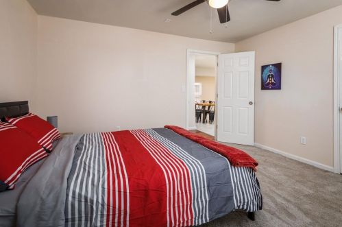 1011 Gallagher St, Dallas TX  75212-2808 exterior