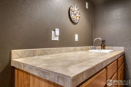 1327 Hilltop Cir, Fort Collins CO  80550-3335 exterior