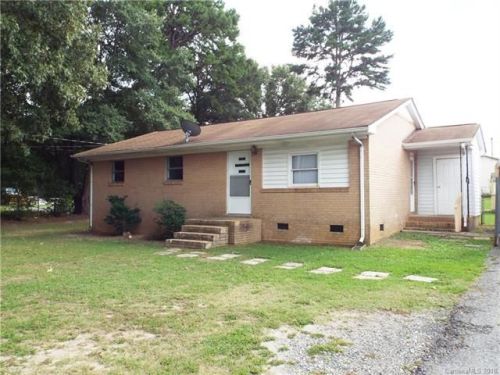 105 Hilltop Dr, Gastonia, NC 28054-6347