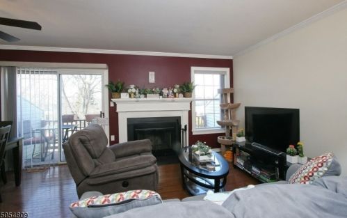 19 Green Heron Dr, Hackettstown NJ  07840-3300 exterior