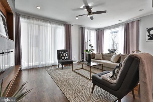 431 20 St, Philadelphia PA 19144-2401 exterior