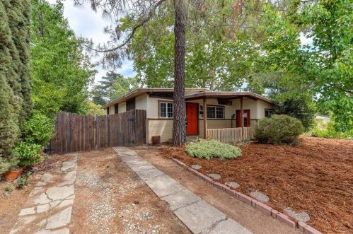 8879 Cerezo Dr, Citrus Heights, CA 95662-4015