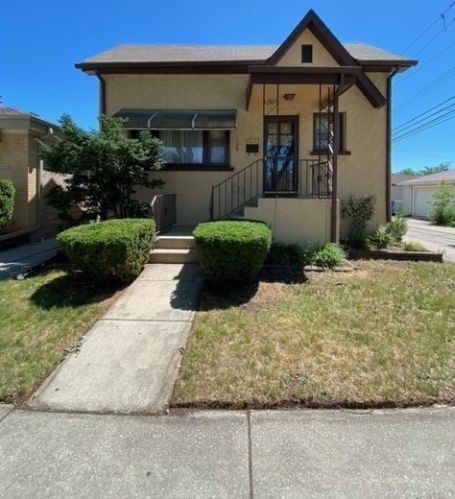 3615 Overhill Ave, Chicago, IL 60634-3112